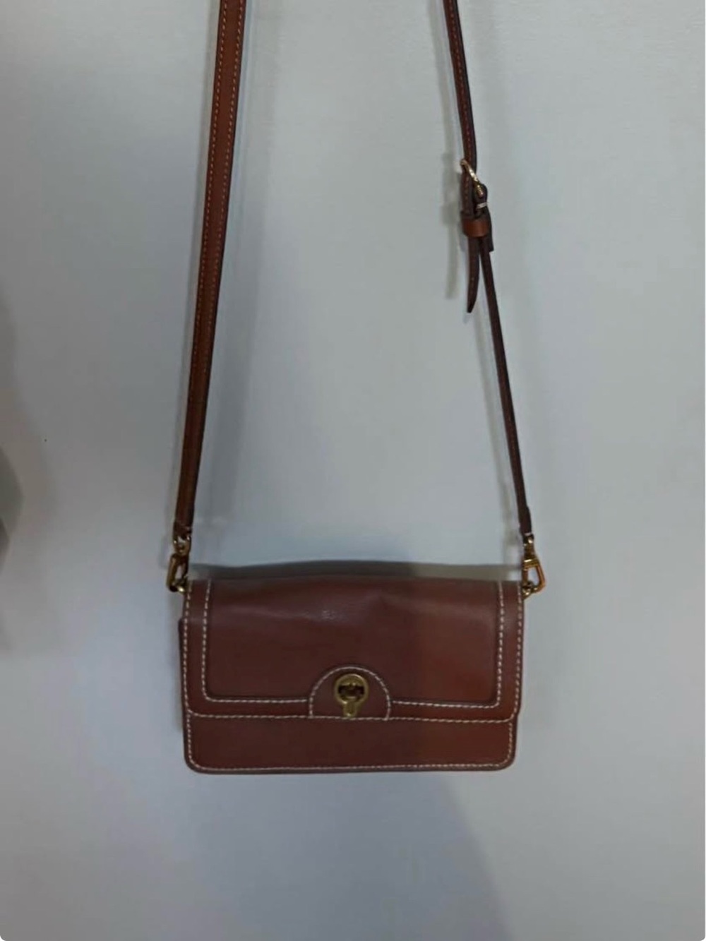 NWOT Fossil Ainsley Classic Brown Leather Crossbody Bag